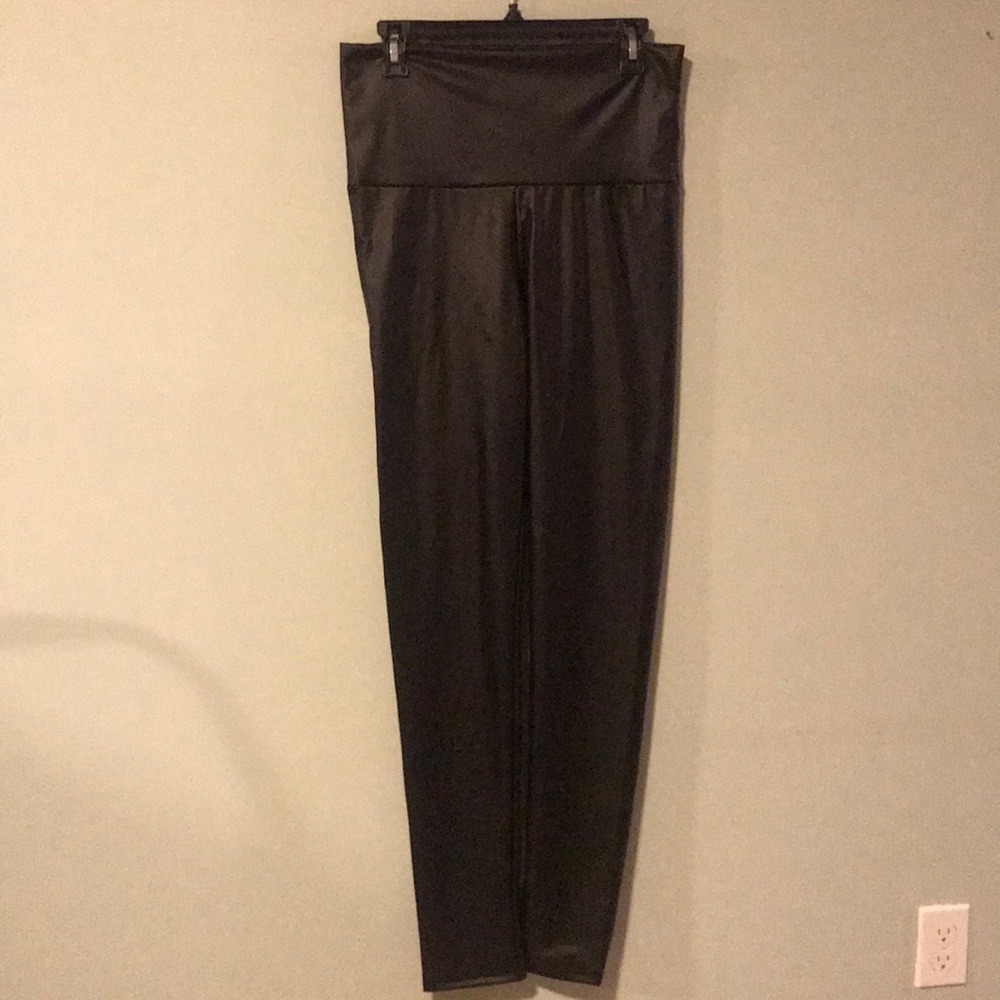 Cherish imitation leather skinny pants black sz L